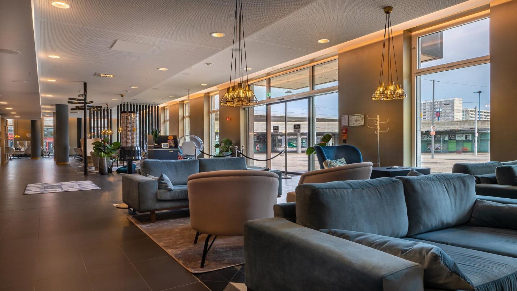 Holiday Inn - The Niu, Ridge Halle Central Station By Ihg Esterno foto
