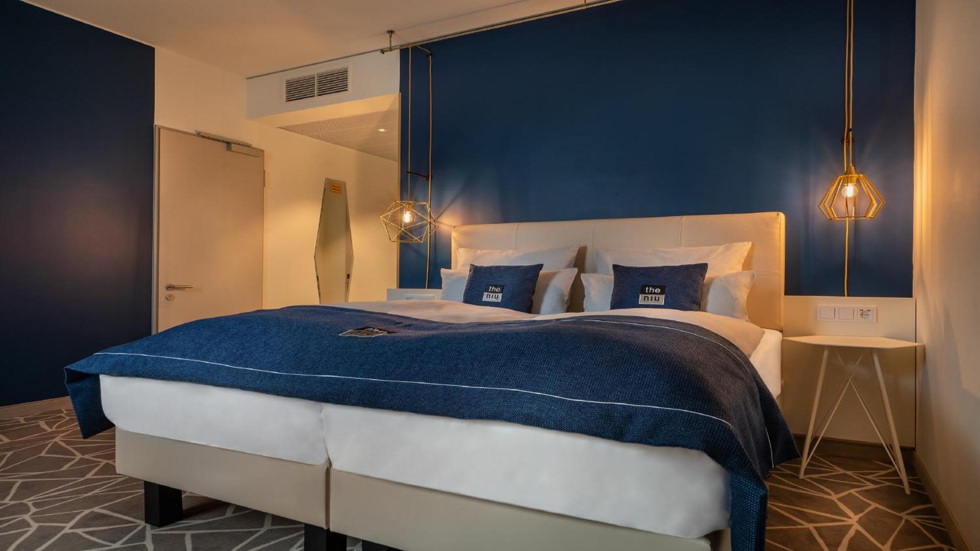 Holiday Inn - The Niu, Ridge Halle Central Station By Ihg Esterno foto