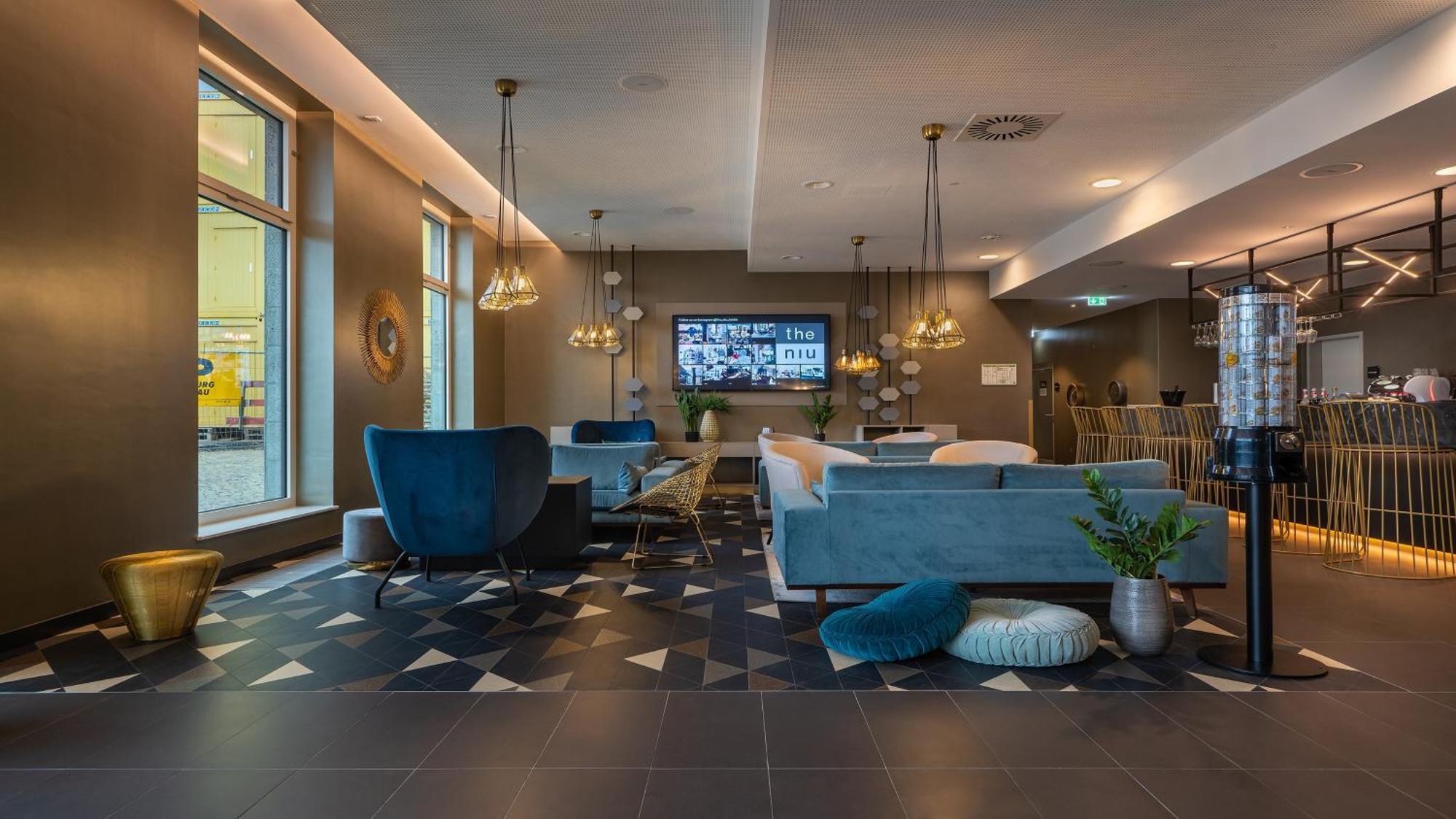 Holiday Inn - The Niu, Ridge Halle Central Station By Ihg Esterno foto